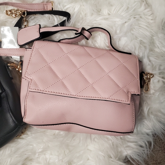Vegan Small Crossbag in Black and Rose Blush - Picture 3 of 8